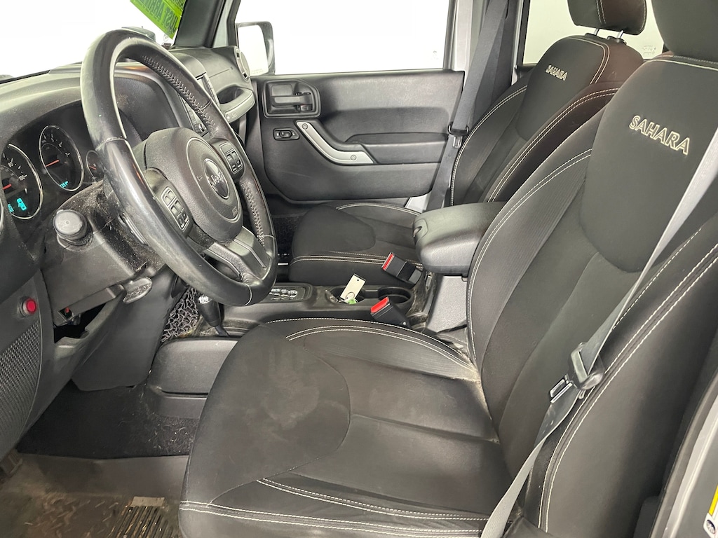Used 2016 Jeep Wrangler JK Unlimited Sahara 4x4 SUV