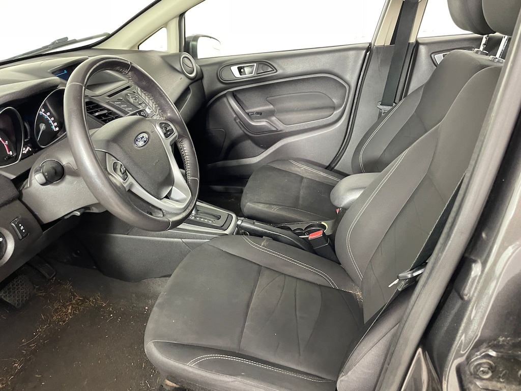 Used 2015 Ford Fiesta SE Hatchback