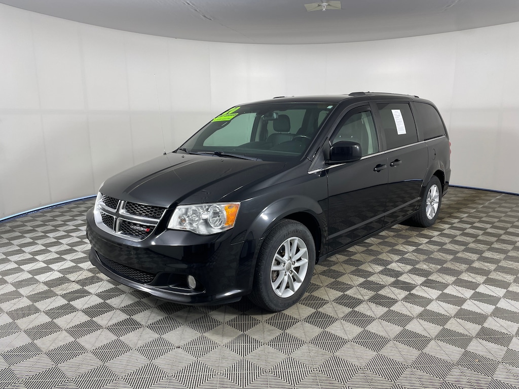Used 2020 Dodge Grand Caravan SXT Van Passenger Van