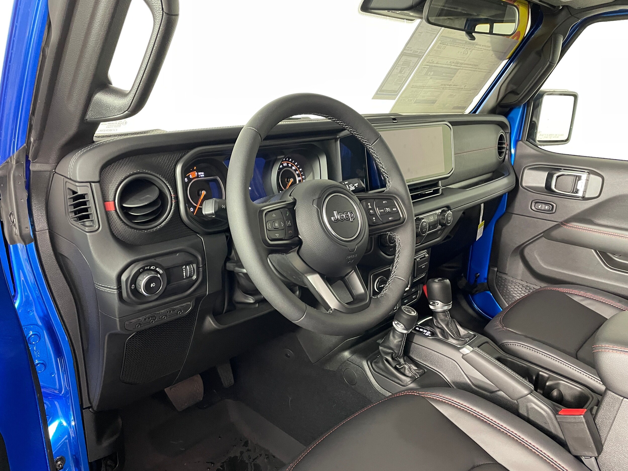 2025 Jeep Wrangler Rubicon photo 2