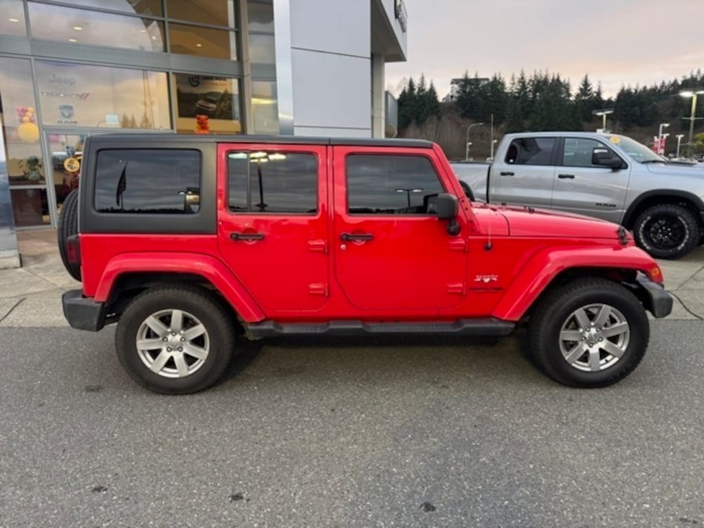 Used 2018 Jeep Wrangler JK Unlimited Sahara 4x4 SUV