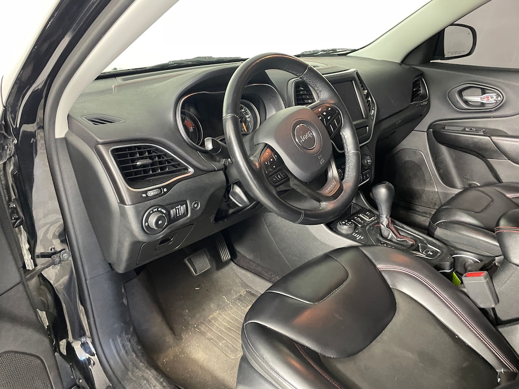 Used 2019 Jeep Cherokee Trailhawk 4x4 SUV