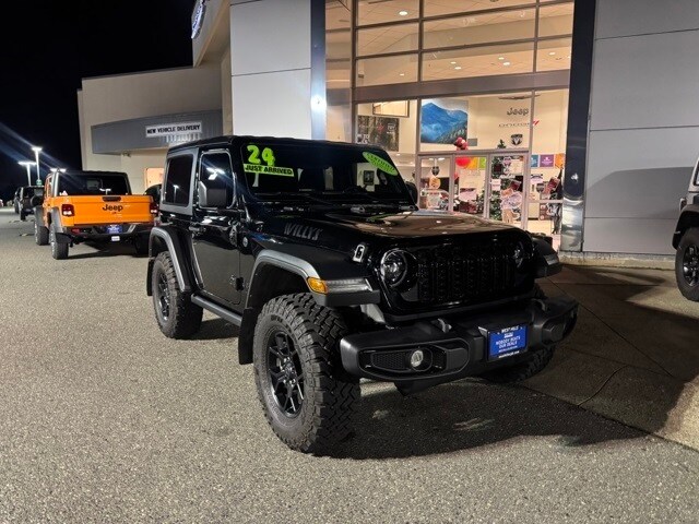 2024 Jeep Wrangler Sport Willys photo 3