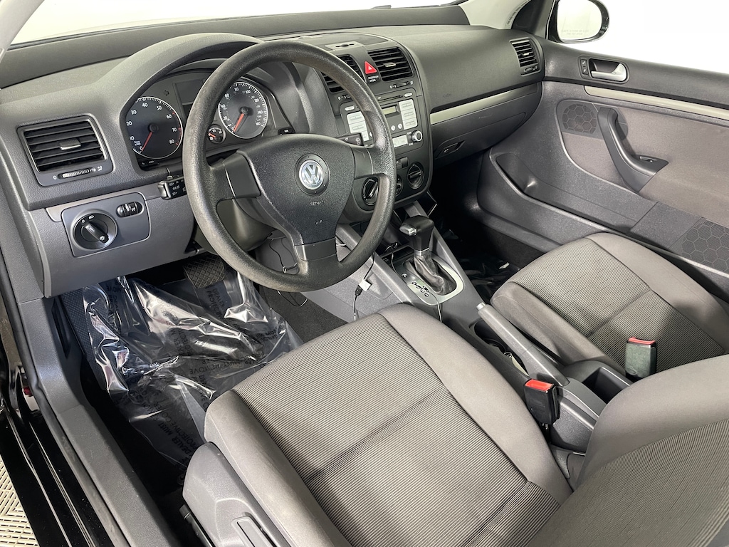 Used 2007 Volkswagen Rabbit 2-Door Hatchback