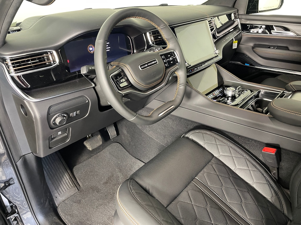 New 2026 Jeep Grand Wagoneer SUMMIT RESERVE 4X4 Sport Utility