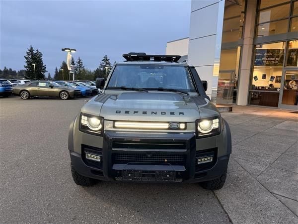 2020 Land Rover Defender 110 S photo 2