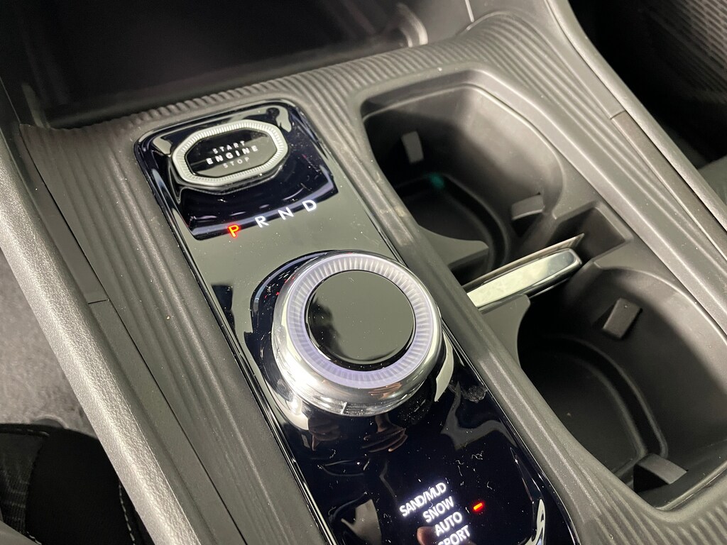 New 2026 Jeep Cherokee LAREDO 4X4 Sport Utility