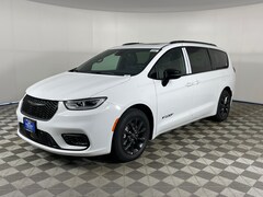 2025 Chrysler Pacifica SELECT Passenger Van