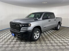 2025 Ram 1500 TRADESMAN CREW CAB 4X4 5'7 BOX Pickup