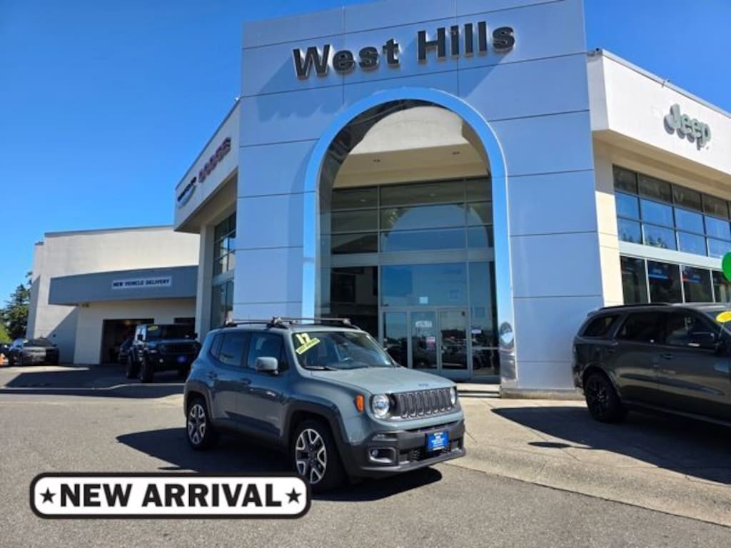 Used 2017 Jeep Renegade Latitude FWD SUV