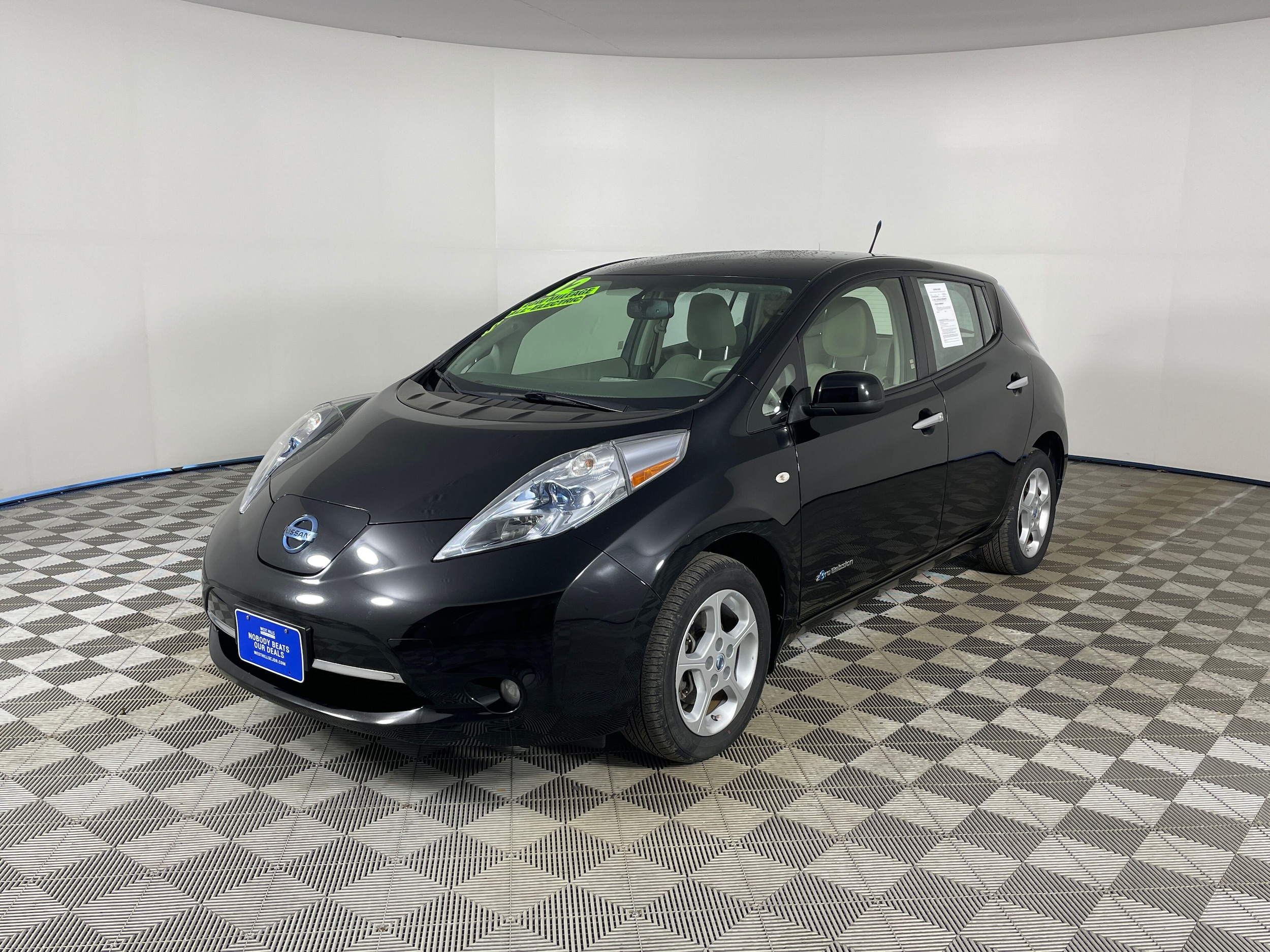 2012 Nissan LEAF SL