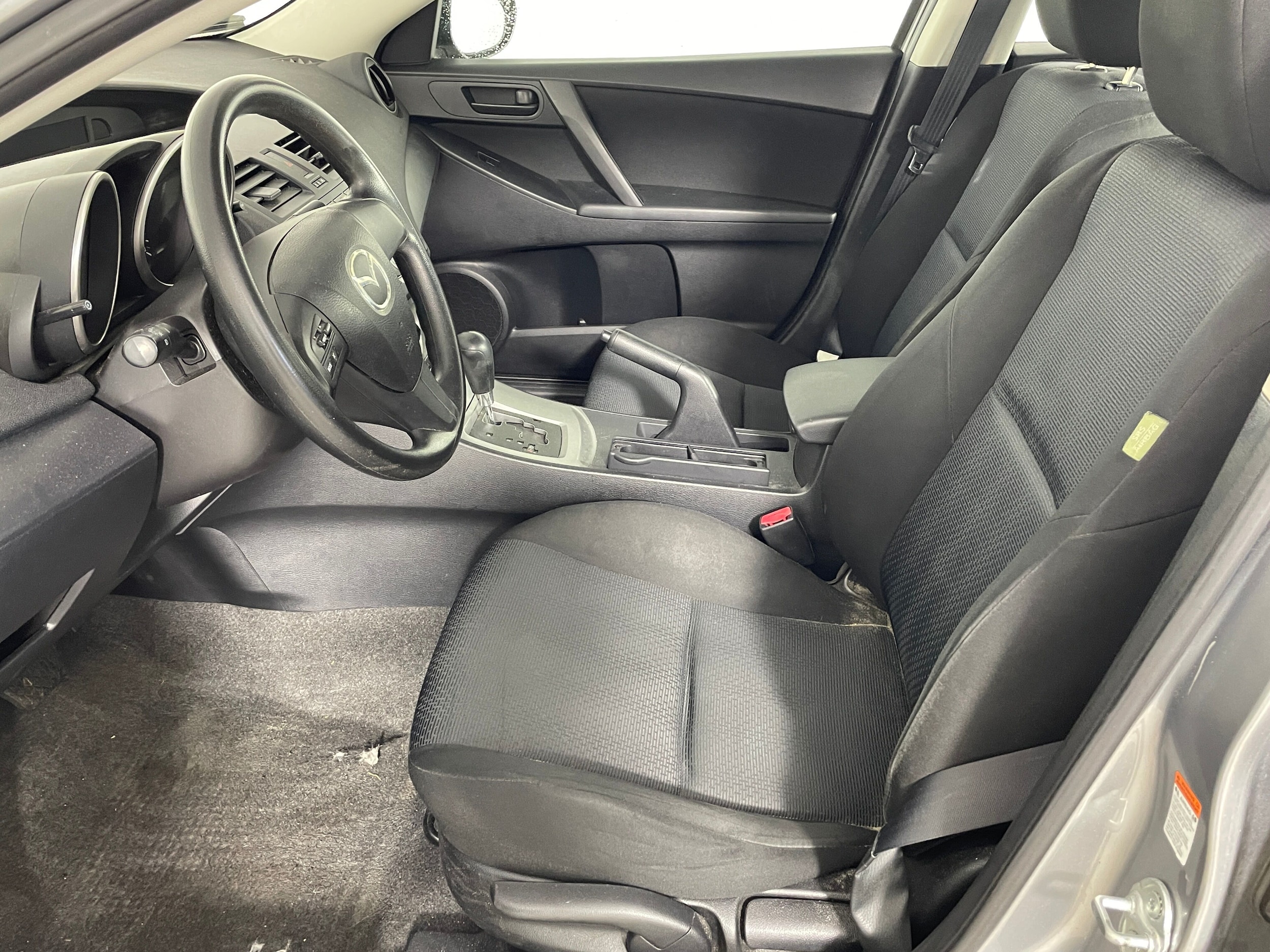 Used 2010 Mazda MAZDA3 i Sport with VIN JM1BL1SG2A1227928 for sale in Bremerton, WA