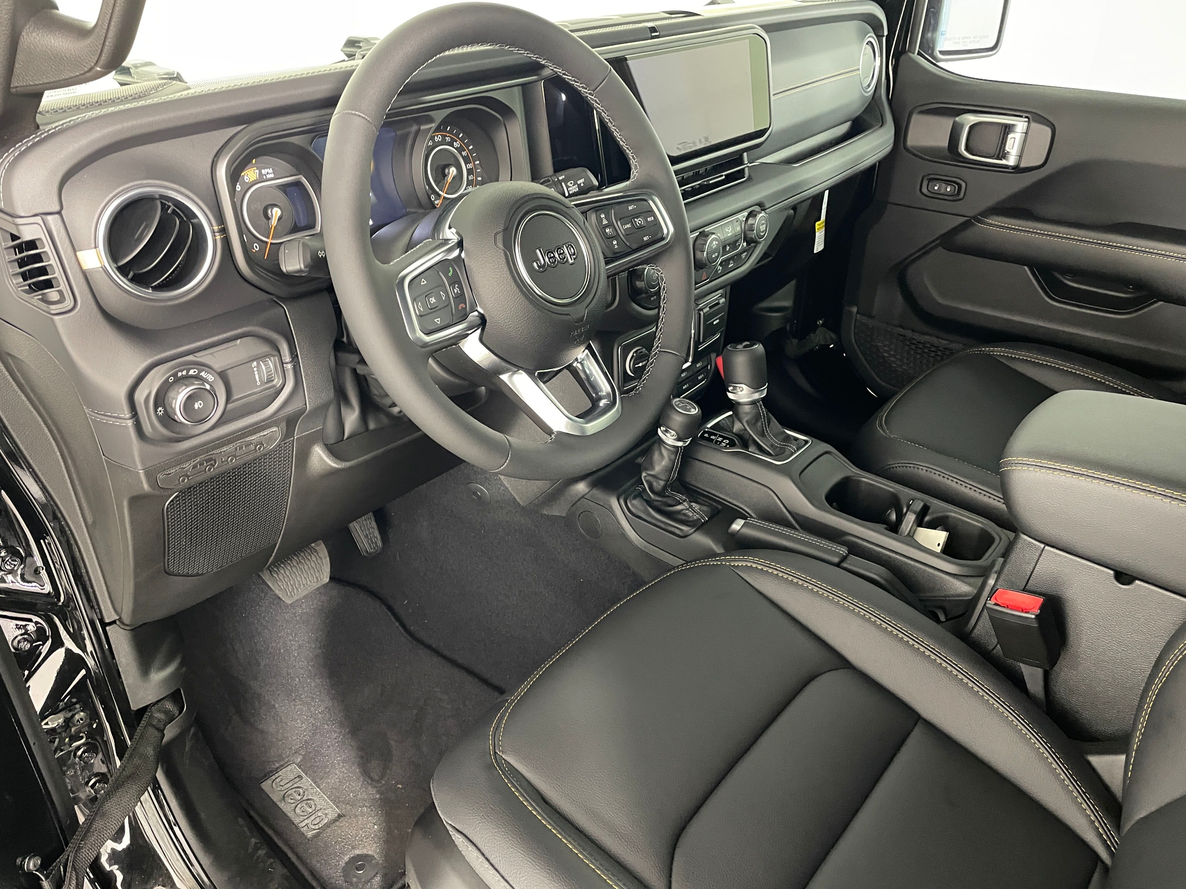New 2027 Jeep Wrangler 4-DOOR SAHARA Sport Utility