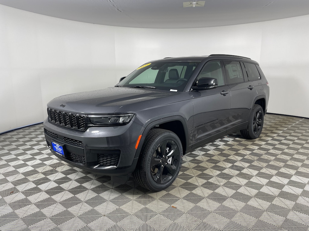 New 2025 Jeep Grand Cherokee L ALTITUDE 4X4 Sport Utility