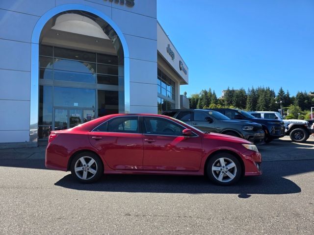 Used 2014 Toyota Camry SE with VIN 4T1BF1FK7EU784095 for sale in Bremerton, WA