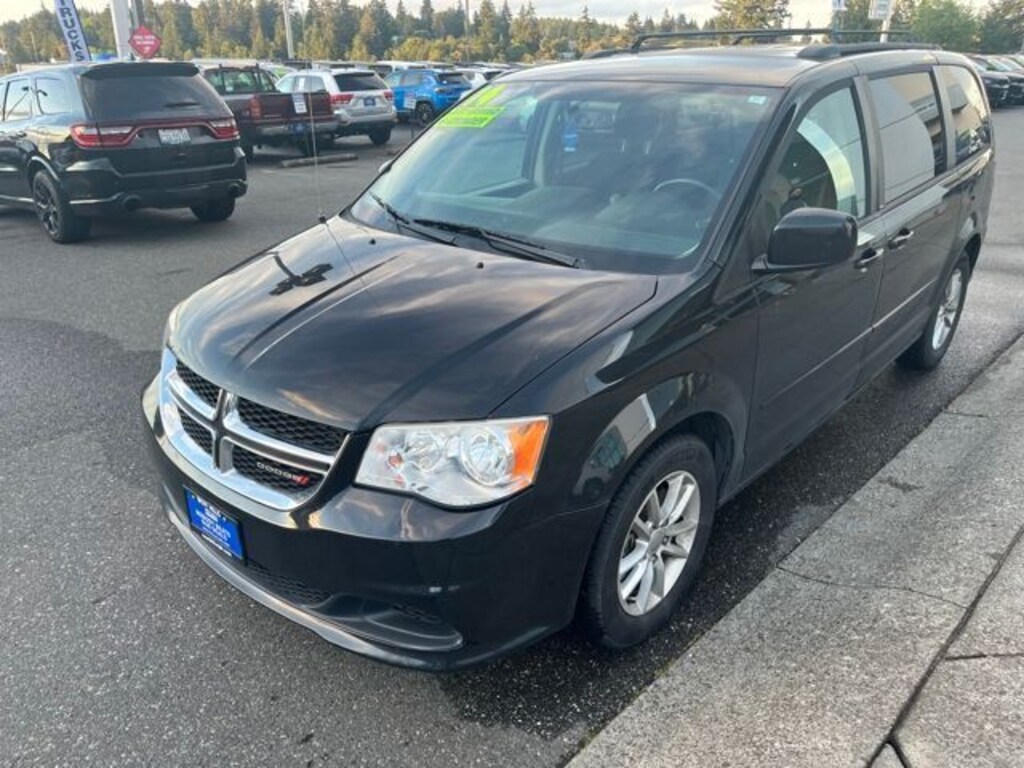 Used 2014 Dodge Grand Caravan SXT Van