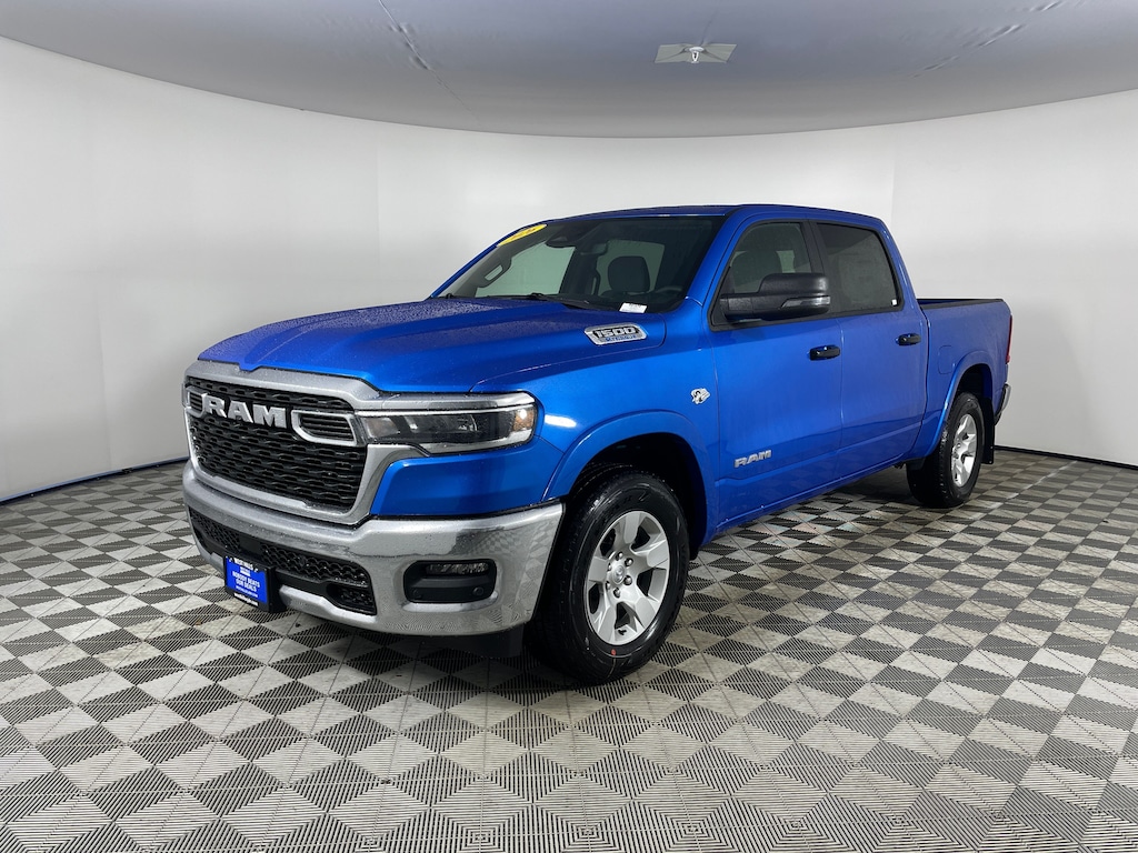 New 2026 Ram 1500 BIG HORN CREW CAB 4X4 5'7 BOX Pickup