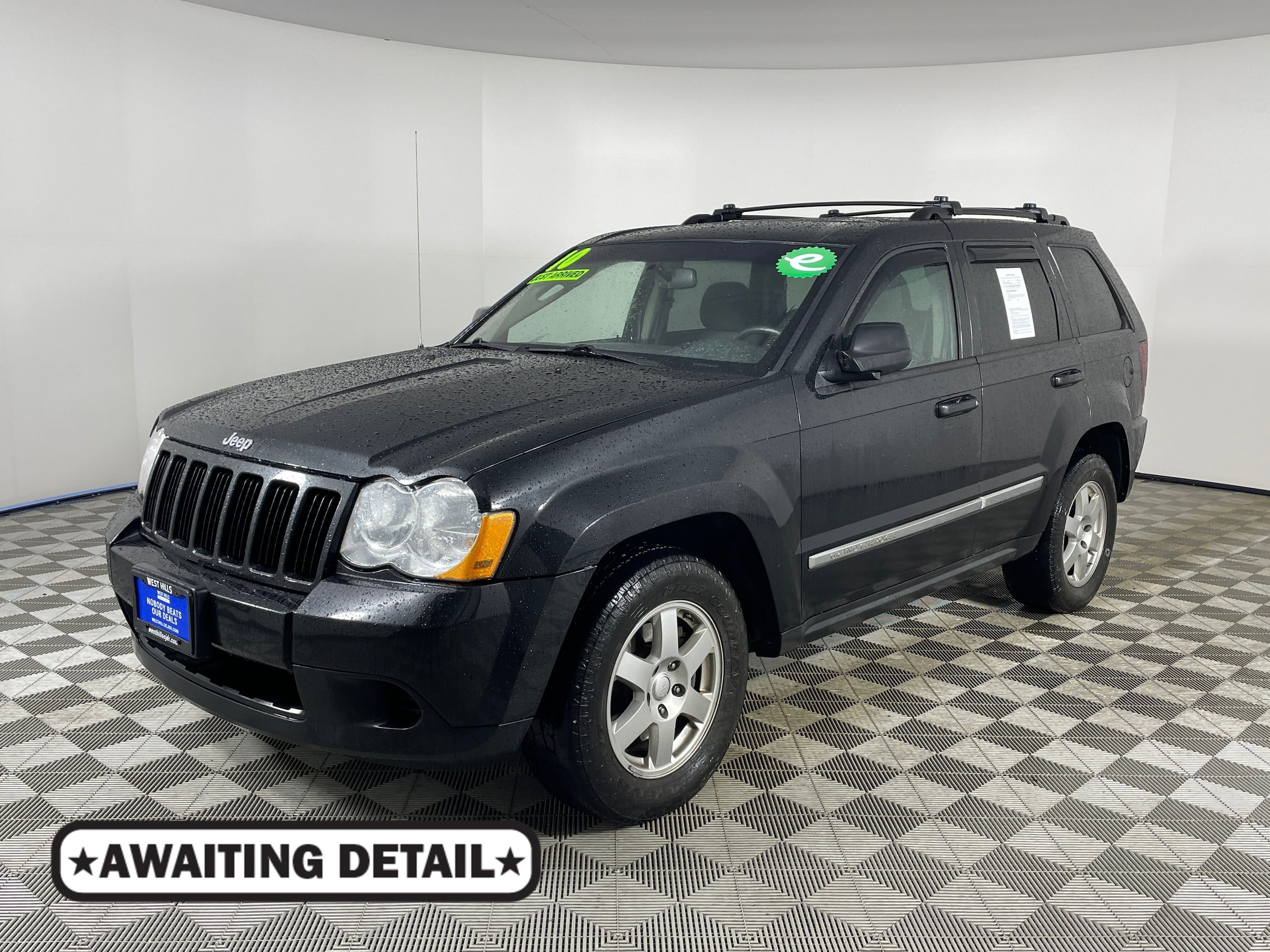 2010 Jeep Grand Cherokee Laredo's photo