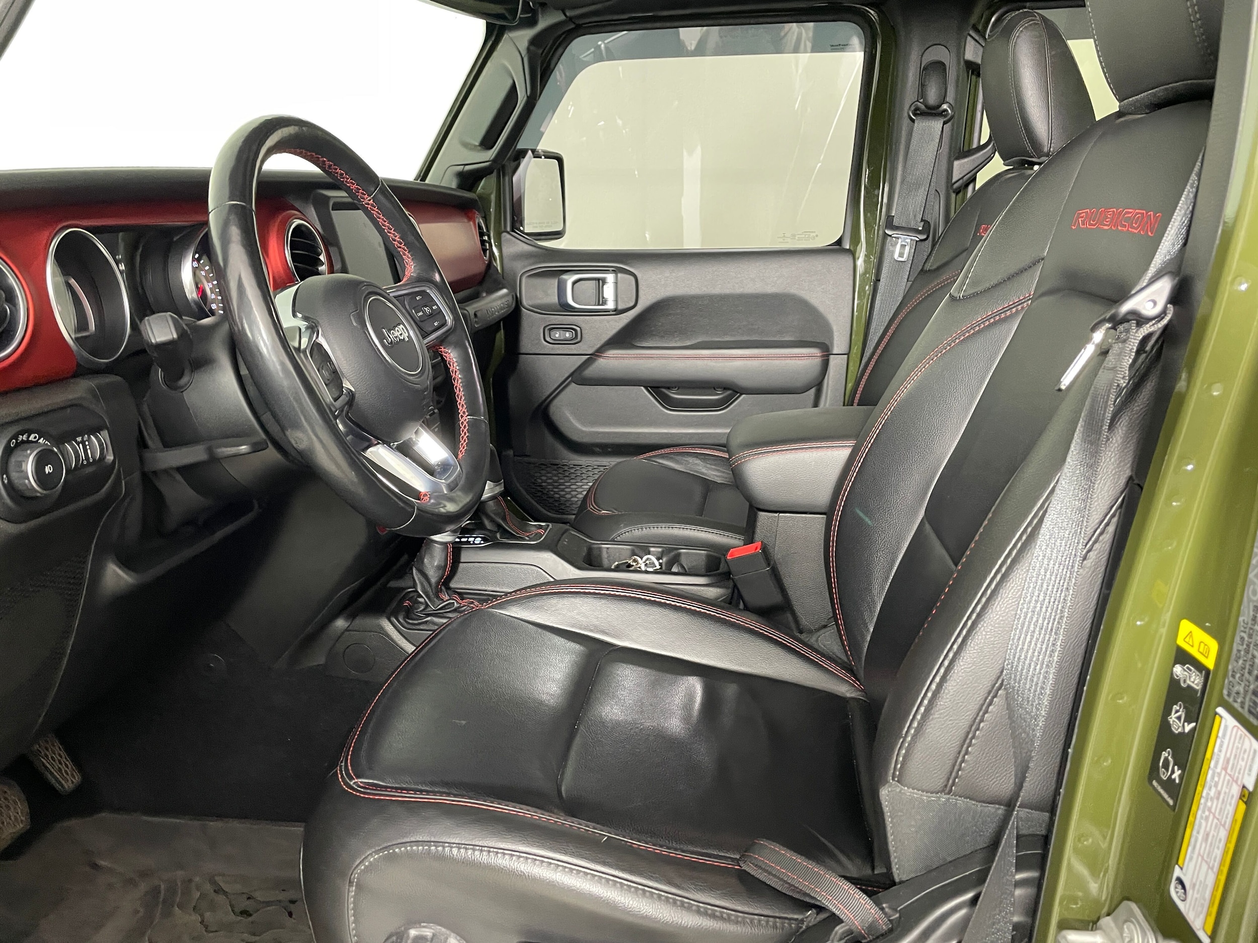 2020 Jeep Wrangler Unlimited Rubicon photo 2