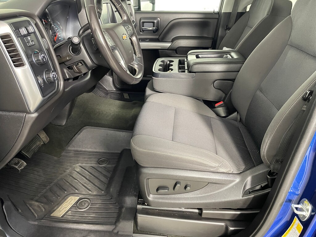 Used 2018 Chevrolet Silverado 1500 LT Truck Crew Cab