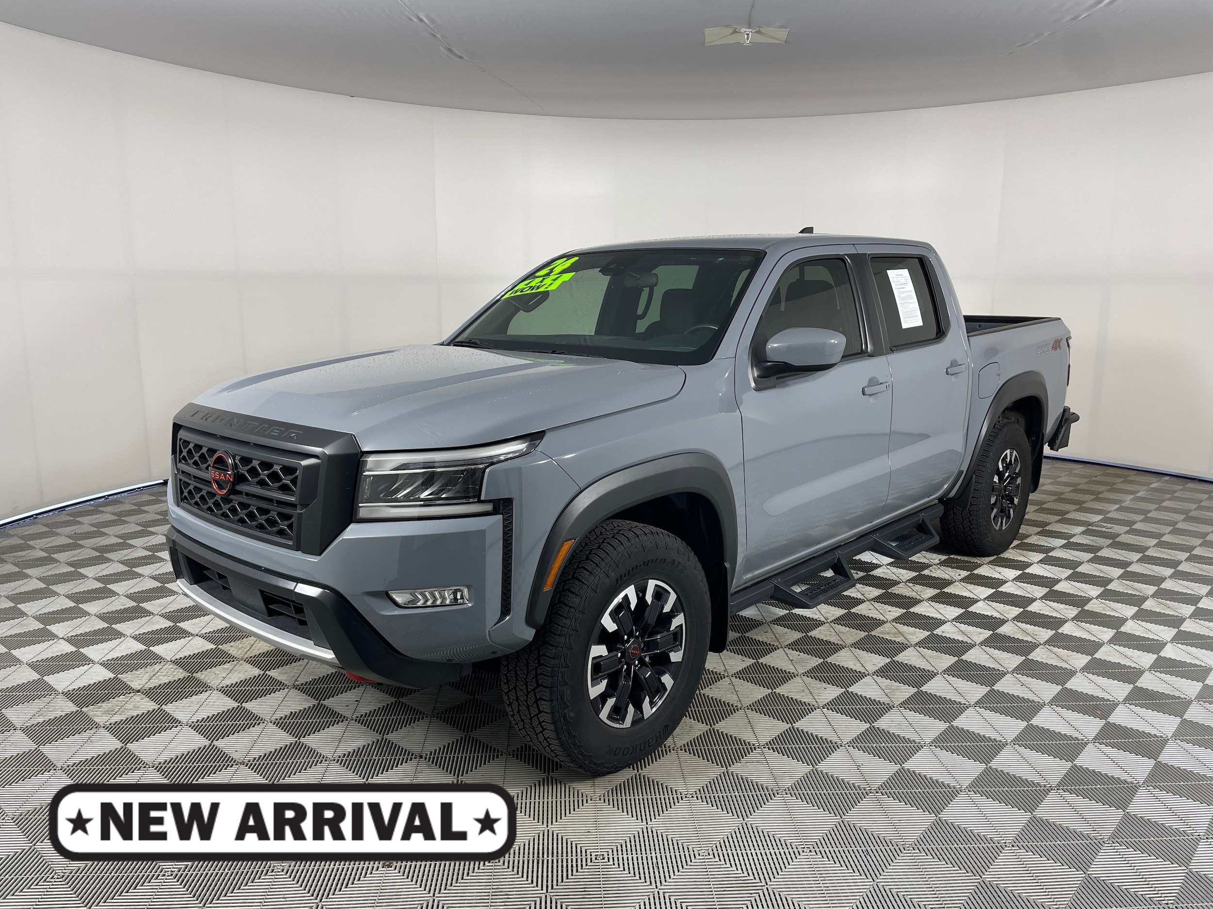 2024 Nissan Frontier
