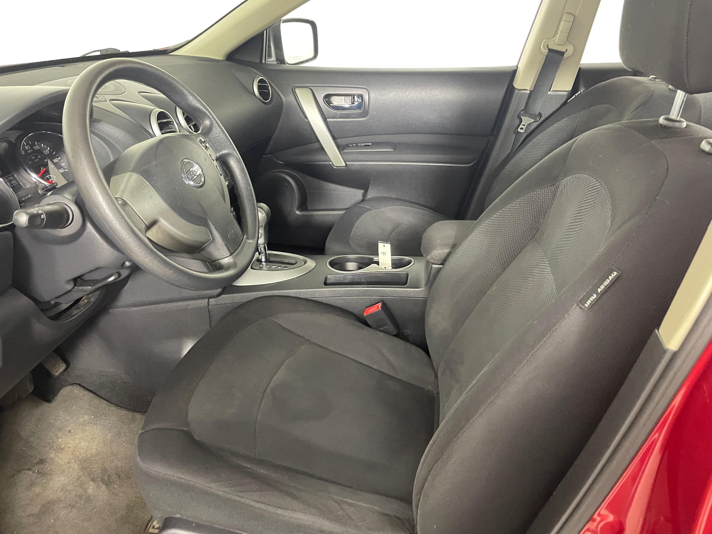 Used 2011 Nissan Rogue S with VIN JN8AS5MTXBW152825 for sale in Bremerton, WA