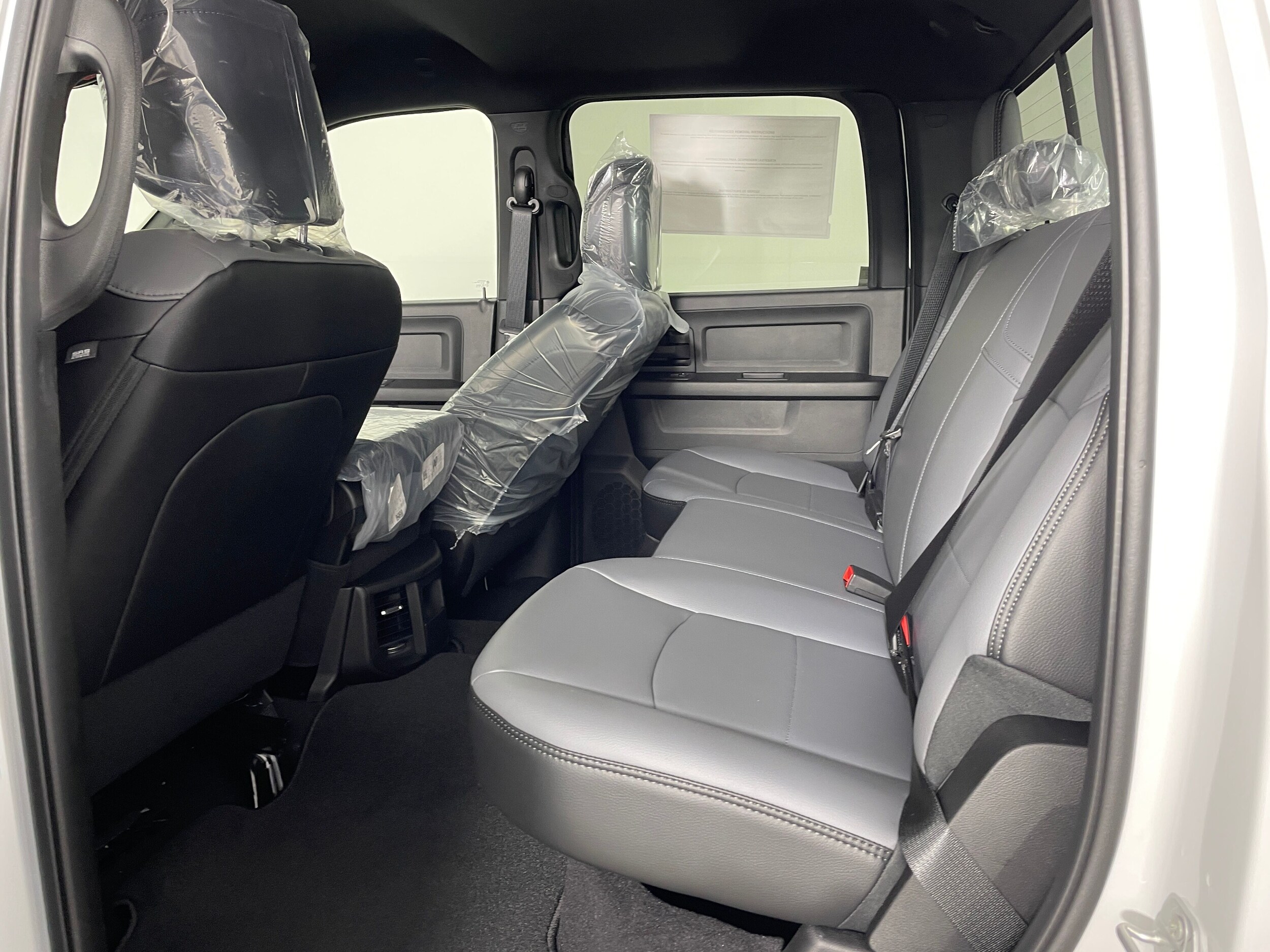 2026 Ram 2500 Tradesman photo 4