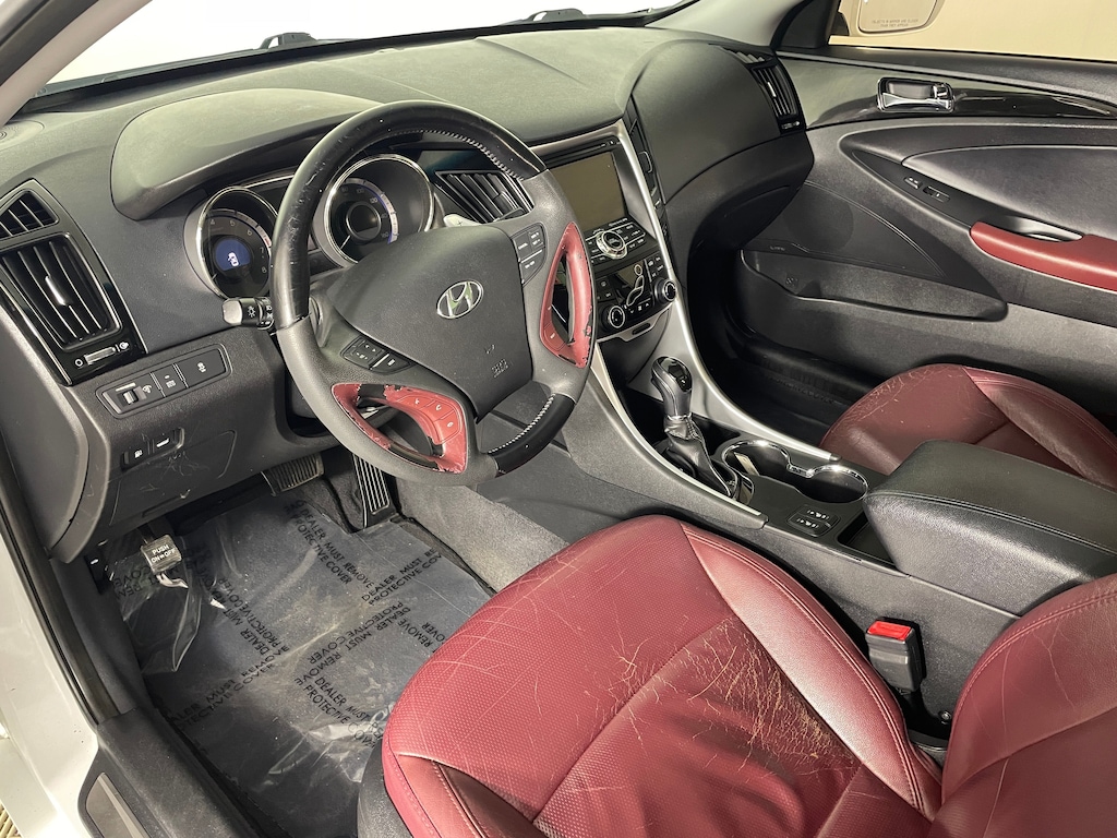 Used 2012 Hyundai Sonata Limited 2.0T w/Wine Interior Sedan