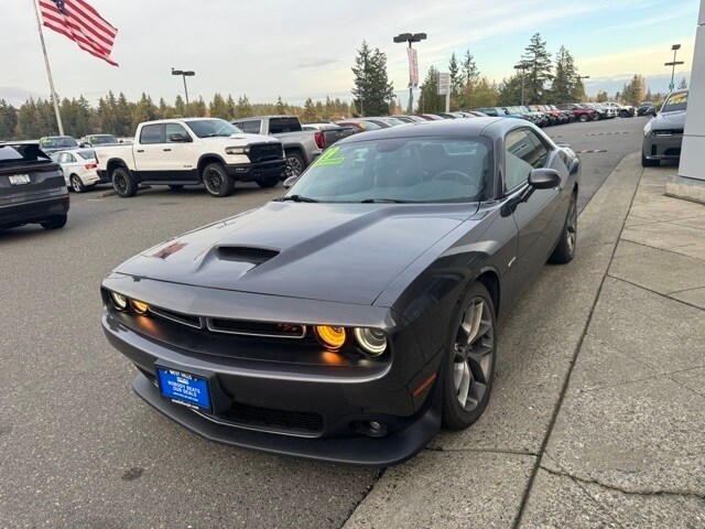 2019 Dodge Challenger R/T photo 2
