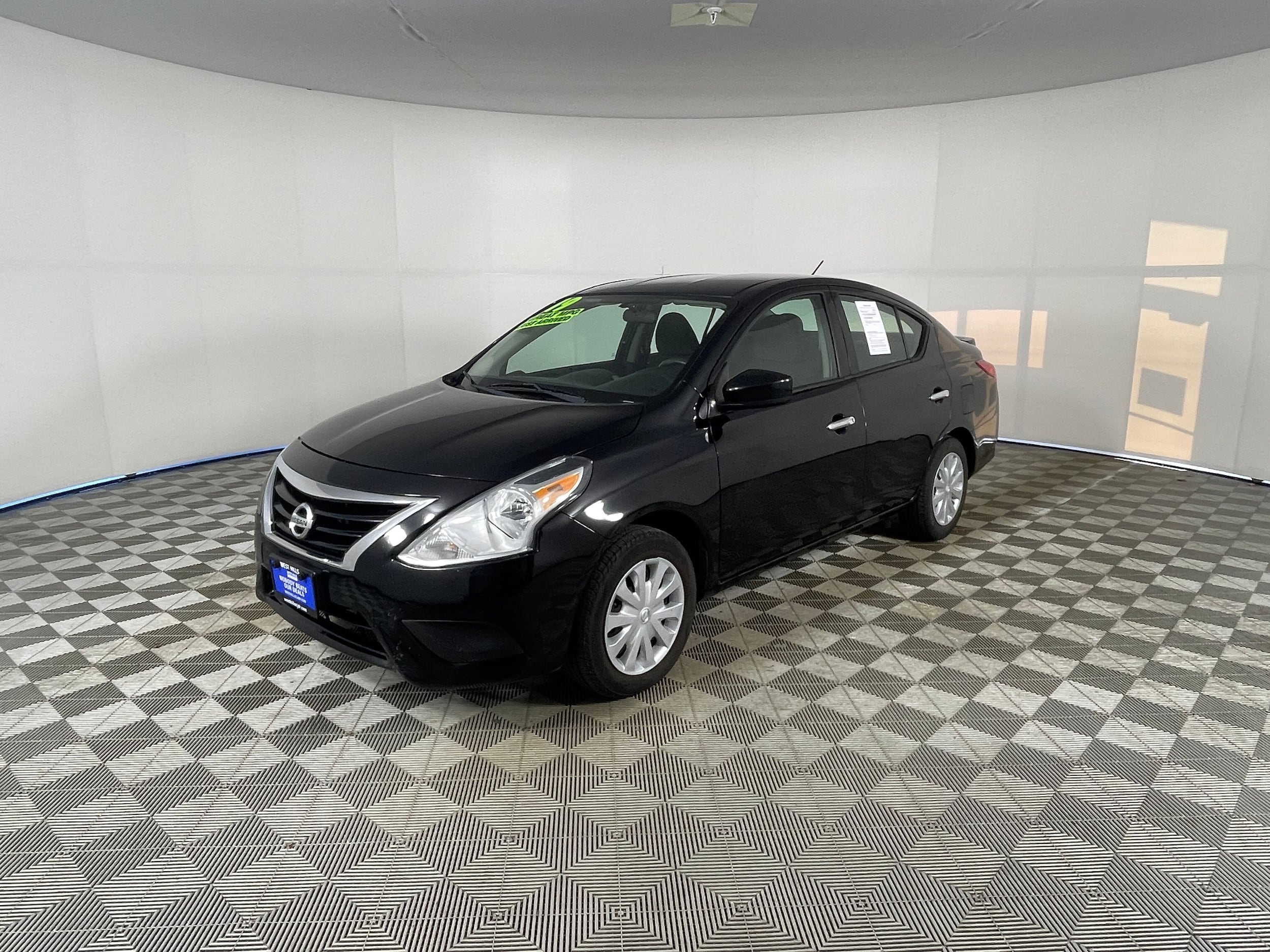 2019 Nissan Versa Sedan SV