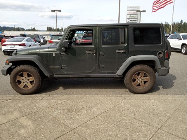 2011 Jeep Wrangler Unlimited Rubicon photo 5