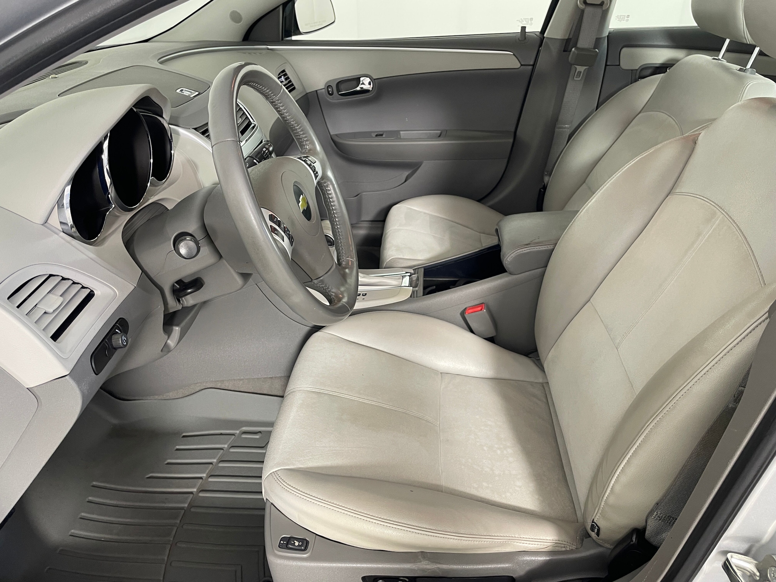 Used 2012 Chevrolet Malibu 2LT with VIN 1G1ZD5E08CF383634 for sale in Bremerton, WA