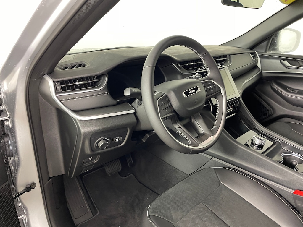 New 2025 Jeep Grand Cherokee ALTITUDE 4X4 Sport Utility