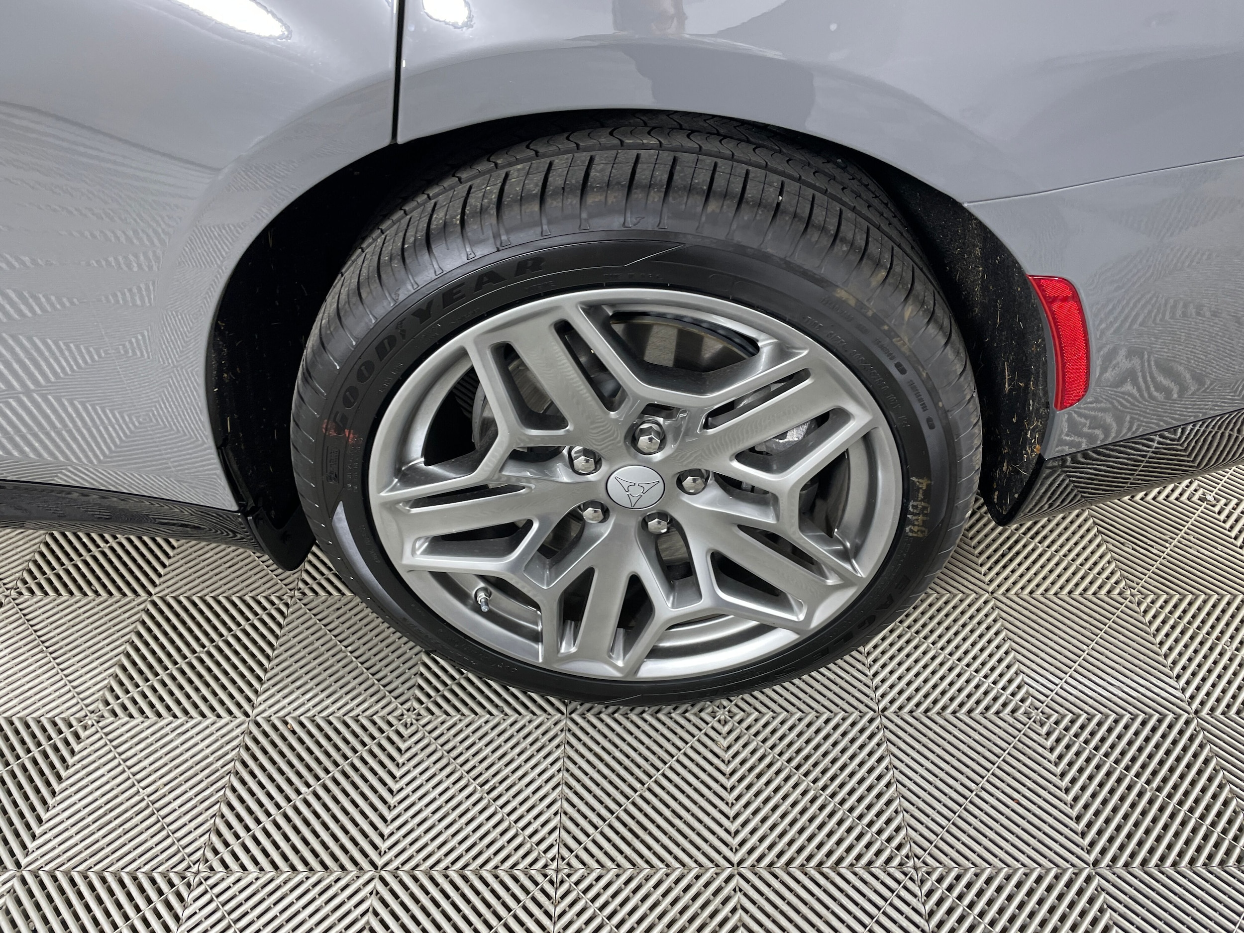 2026 Dodge Charger Daytona Scat Pack - Photo 17
