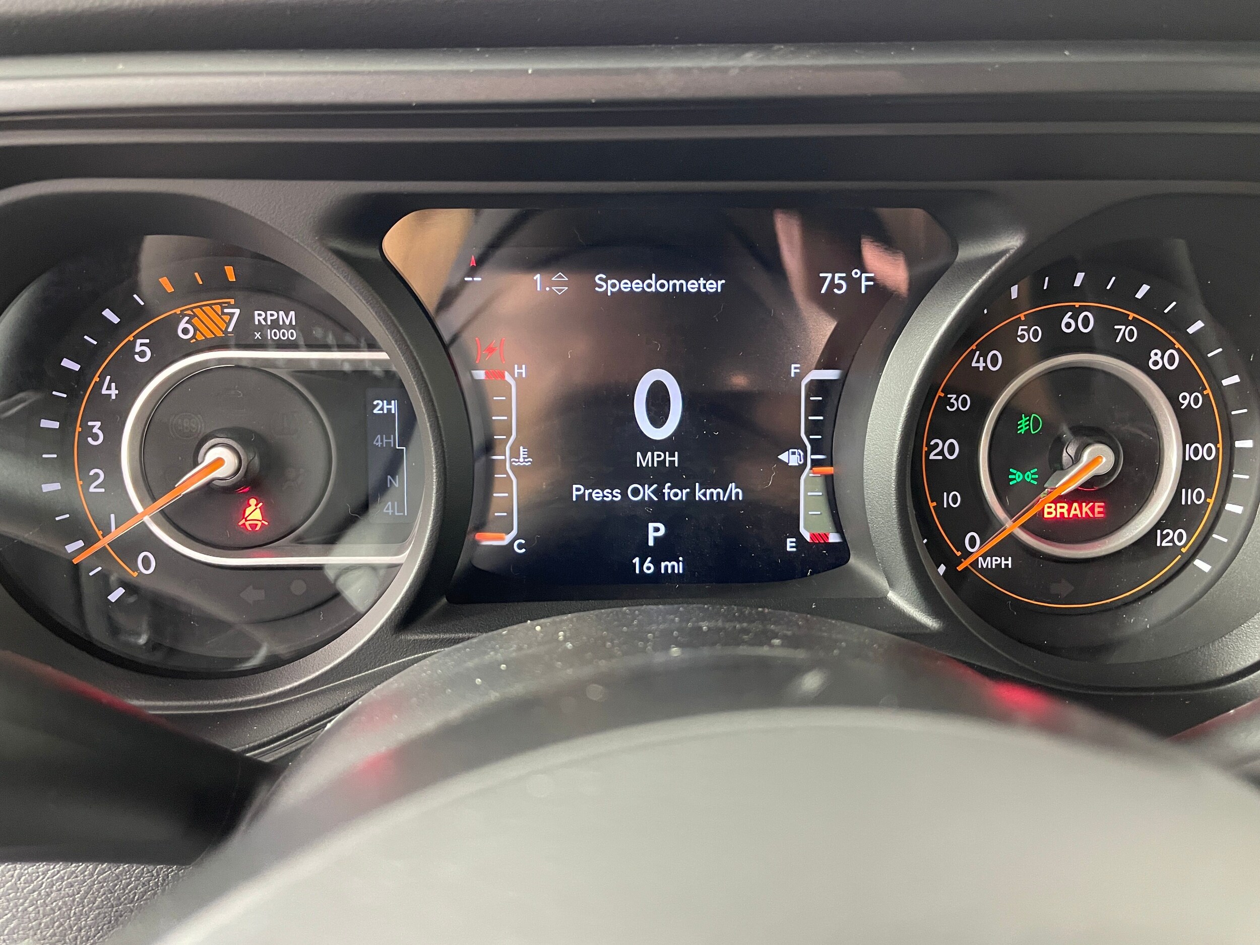 2025 Jeep Wrangler Rubicon photo 3