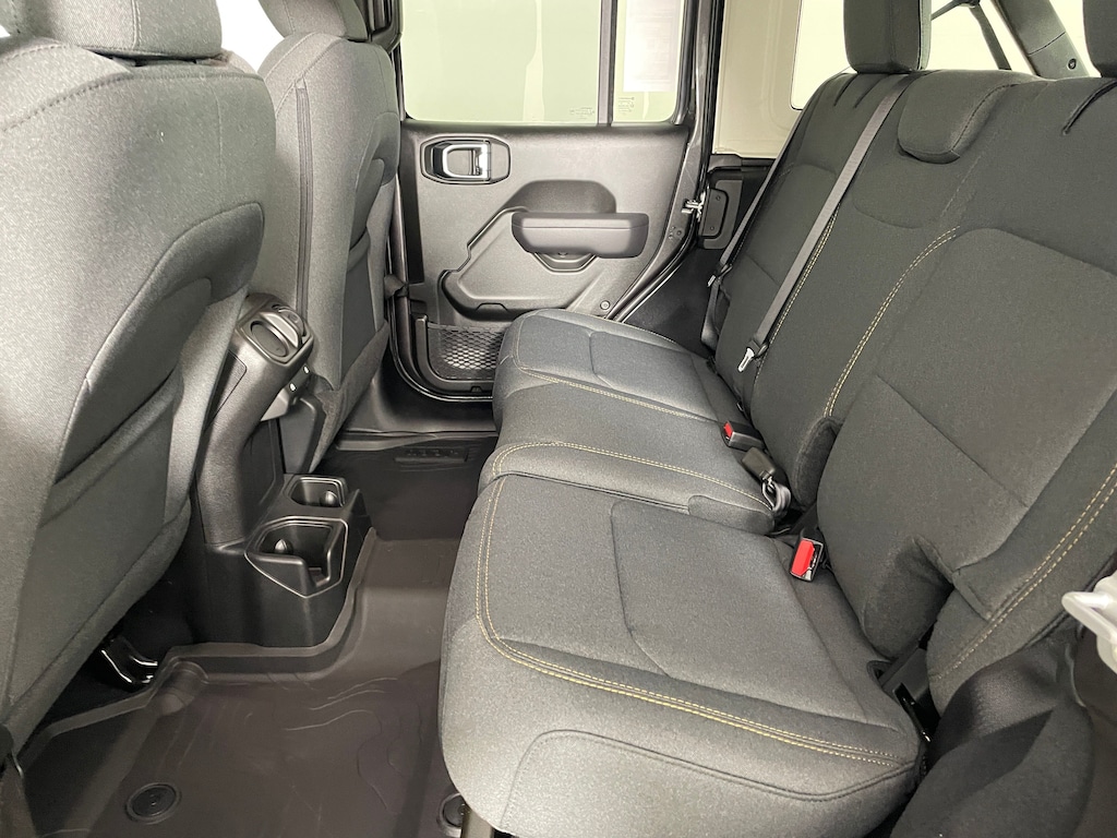 New 2026 Jeep Wrangler 4-DOOR WILLYS Sport Utility