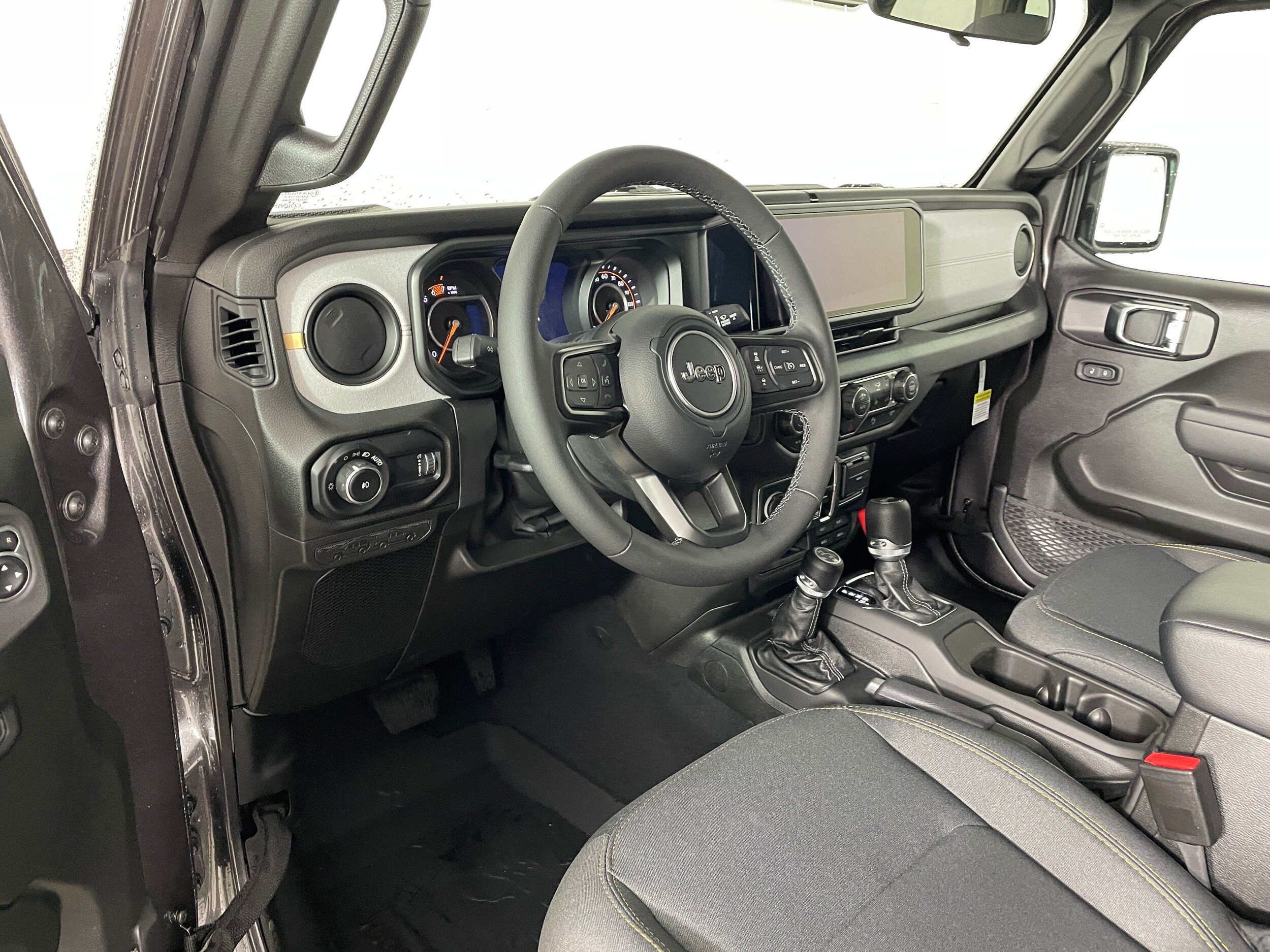 2025 Jeep Wrangler Sport S photo 3