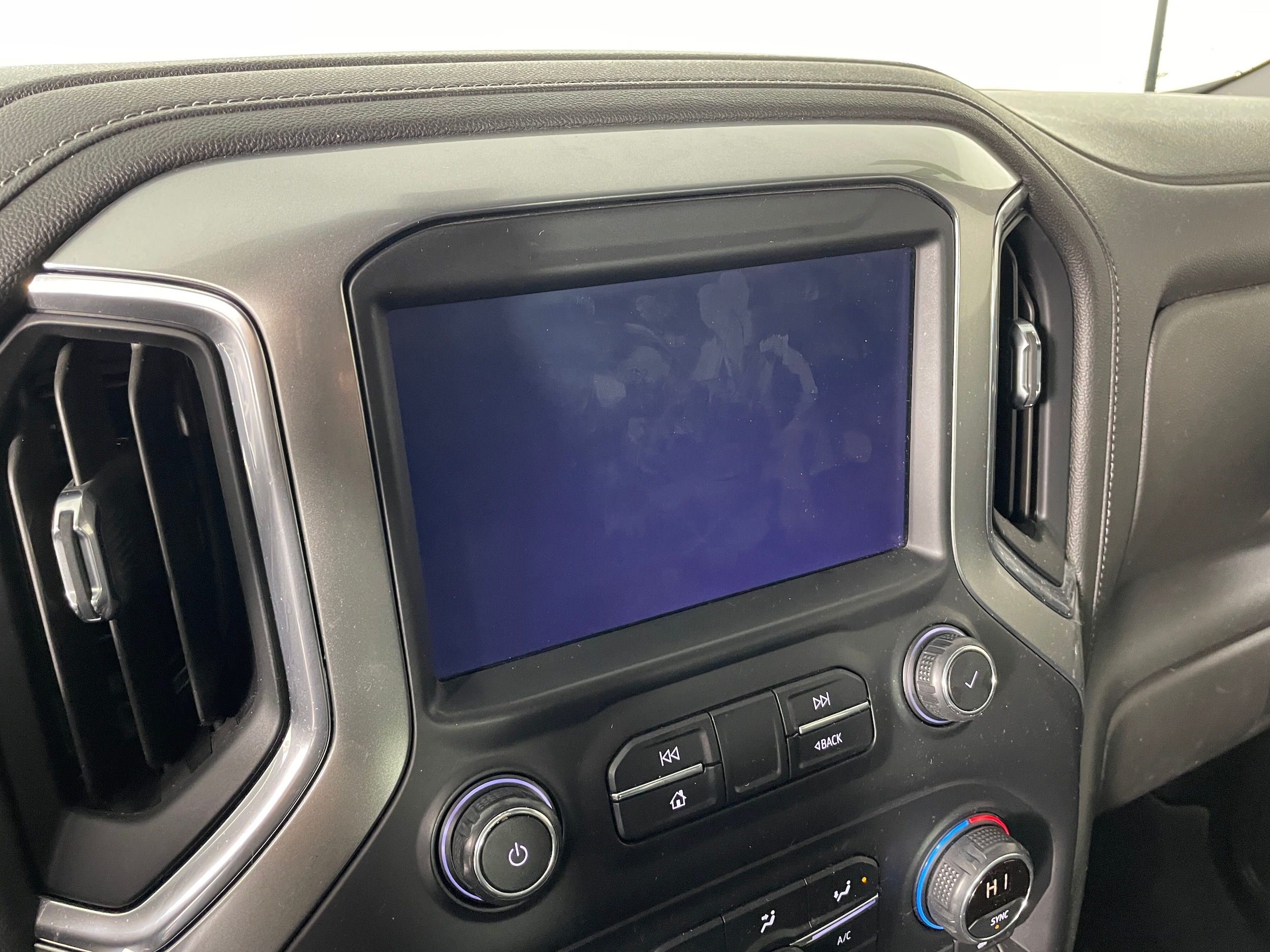 2019 Chevrolet Silverado 1500 RST photo 5