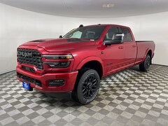 2026 Ram 3500 LIMITED CREW CAB 4X4 8' BOX Pickup