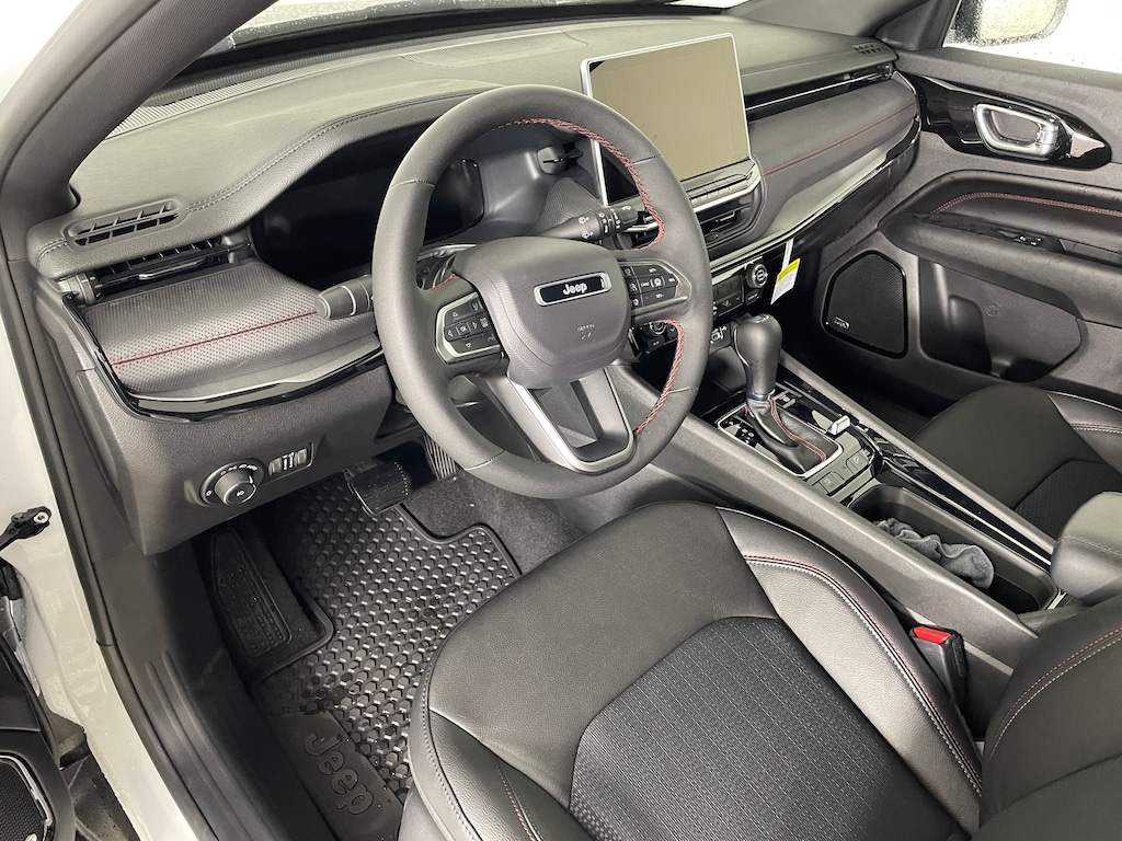 New 2026 Jeep Compass TRAILHAWK 4X4 Sport Utility