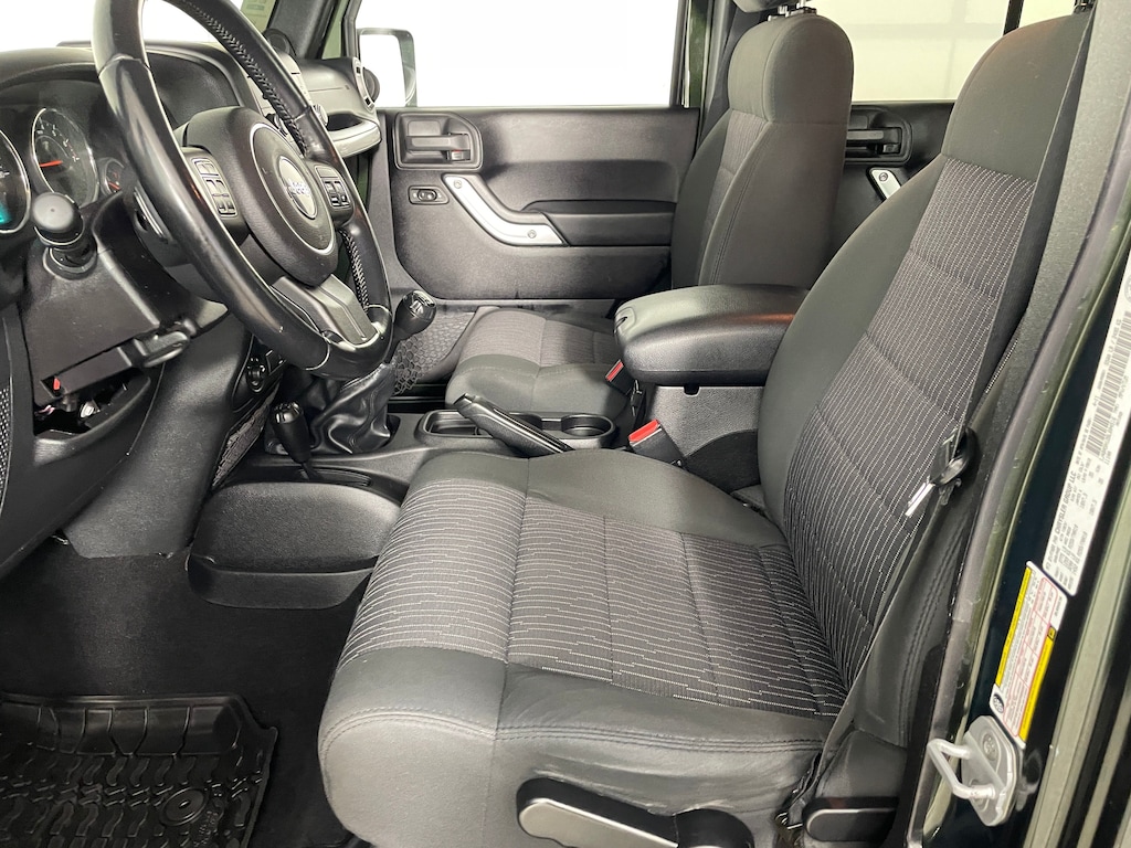 Used 2011 Jeep Wrangler Unlimited Sahara SUV