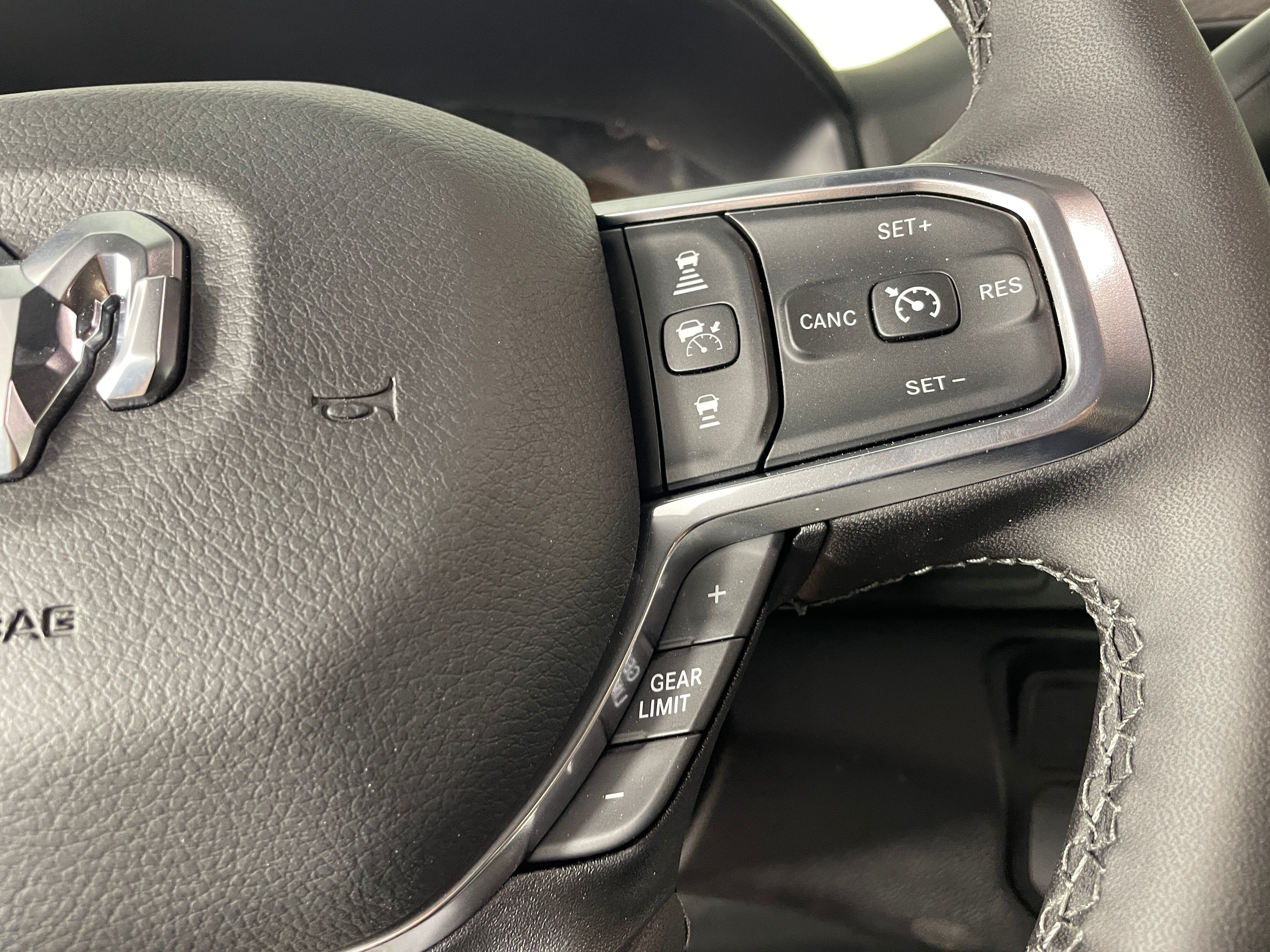 2026 RAM 2500 Laramie - Photo 7