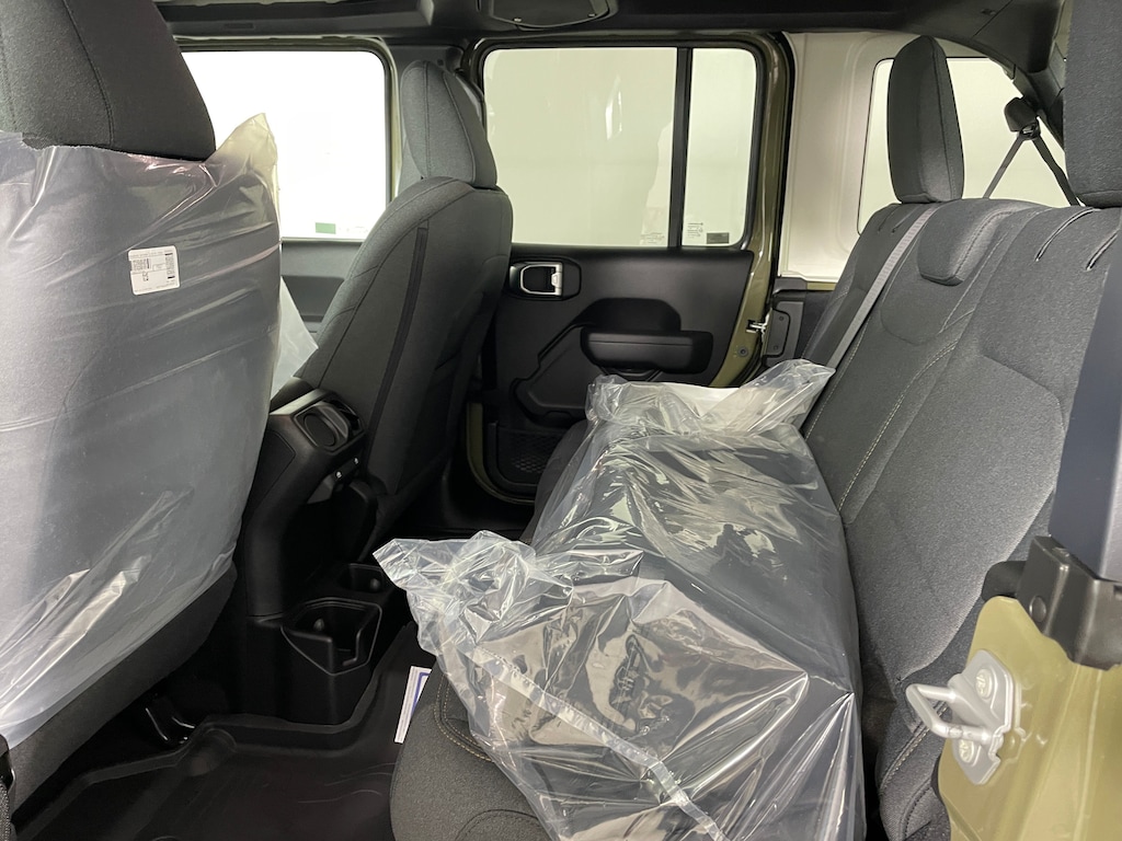 New 2026 Jeep Wrangler 4-DOOR WILLYS Sport Utility