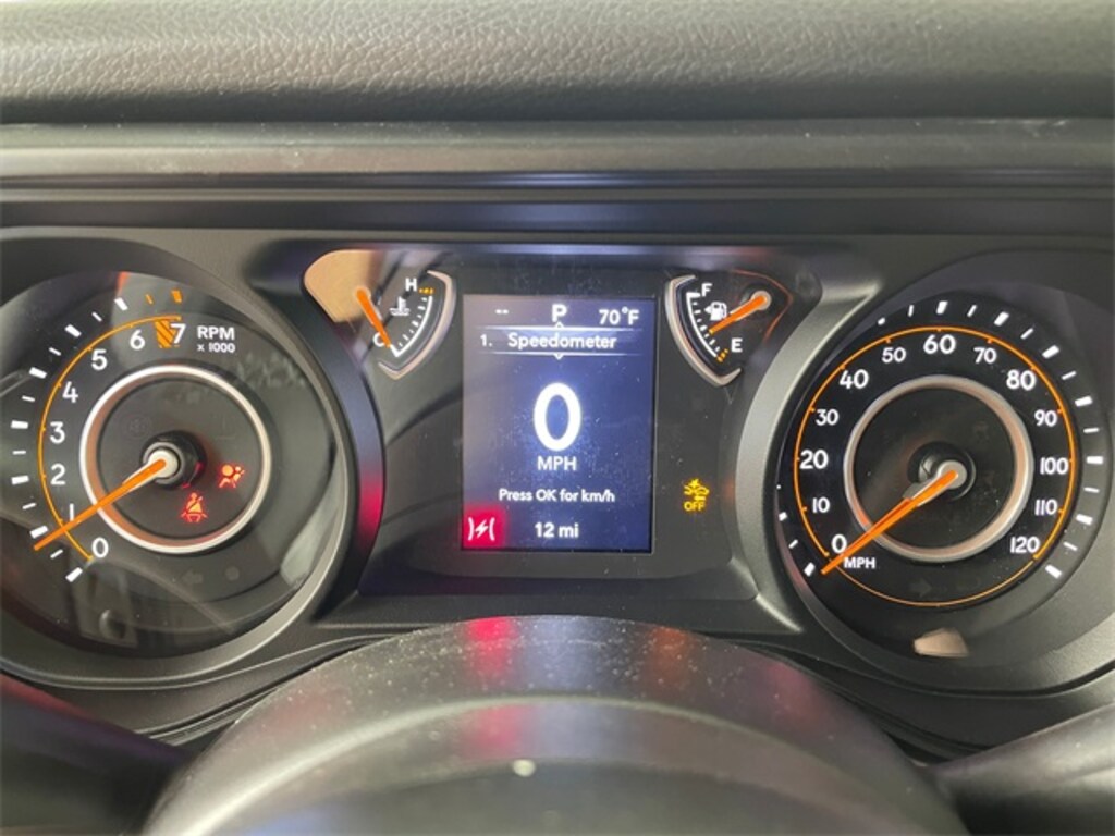 New 2025 Jeep Gladiator SPORT S 4X4 Pickup