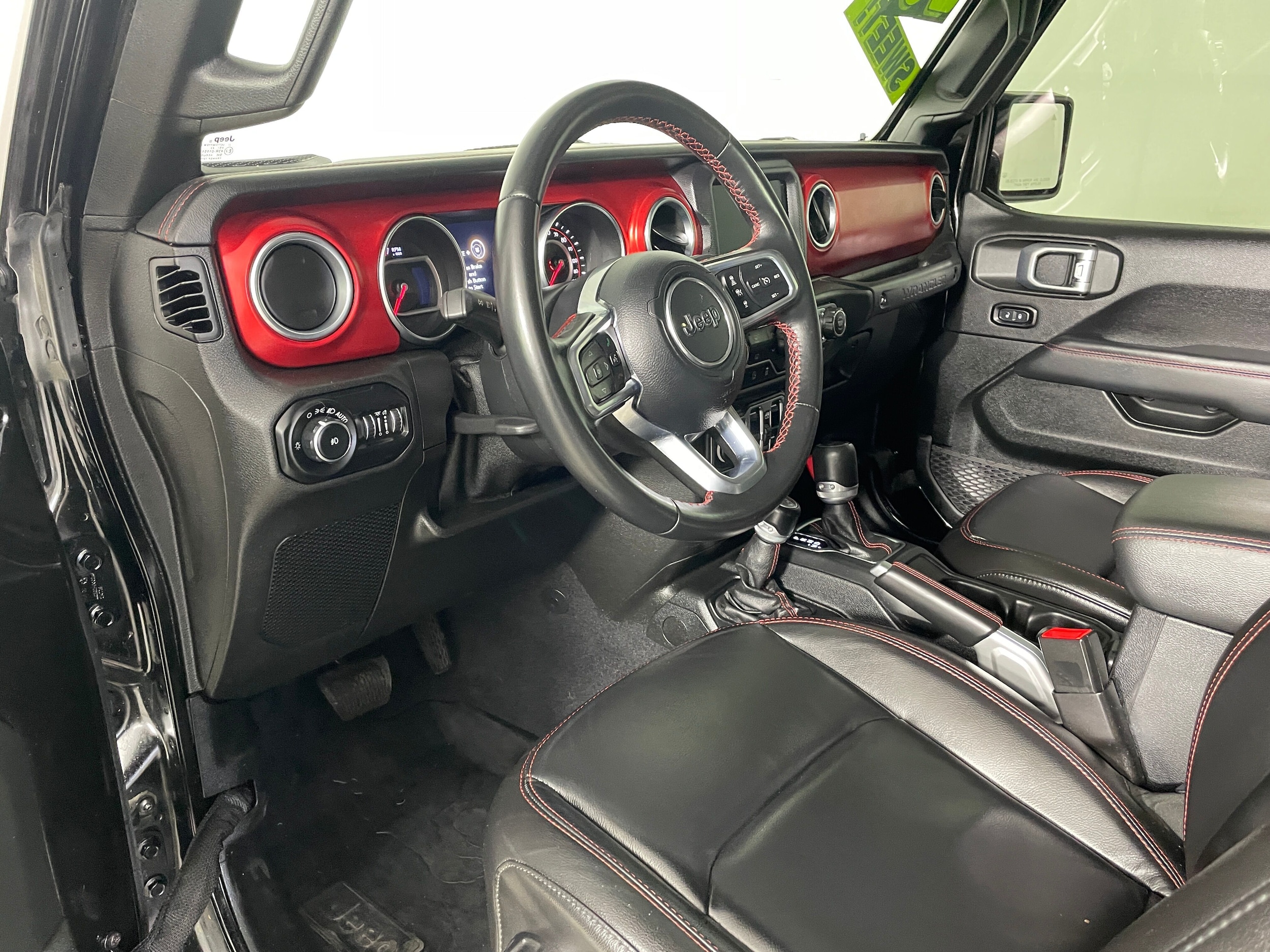 2020 Jeep Wrangler Unlimited Rubicon photo 2