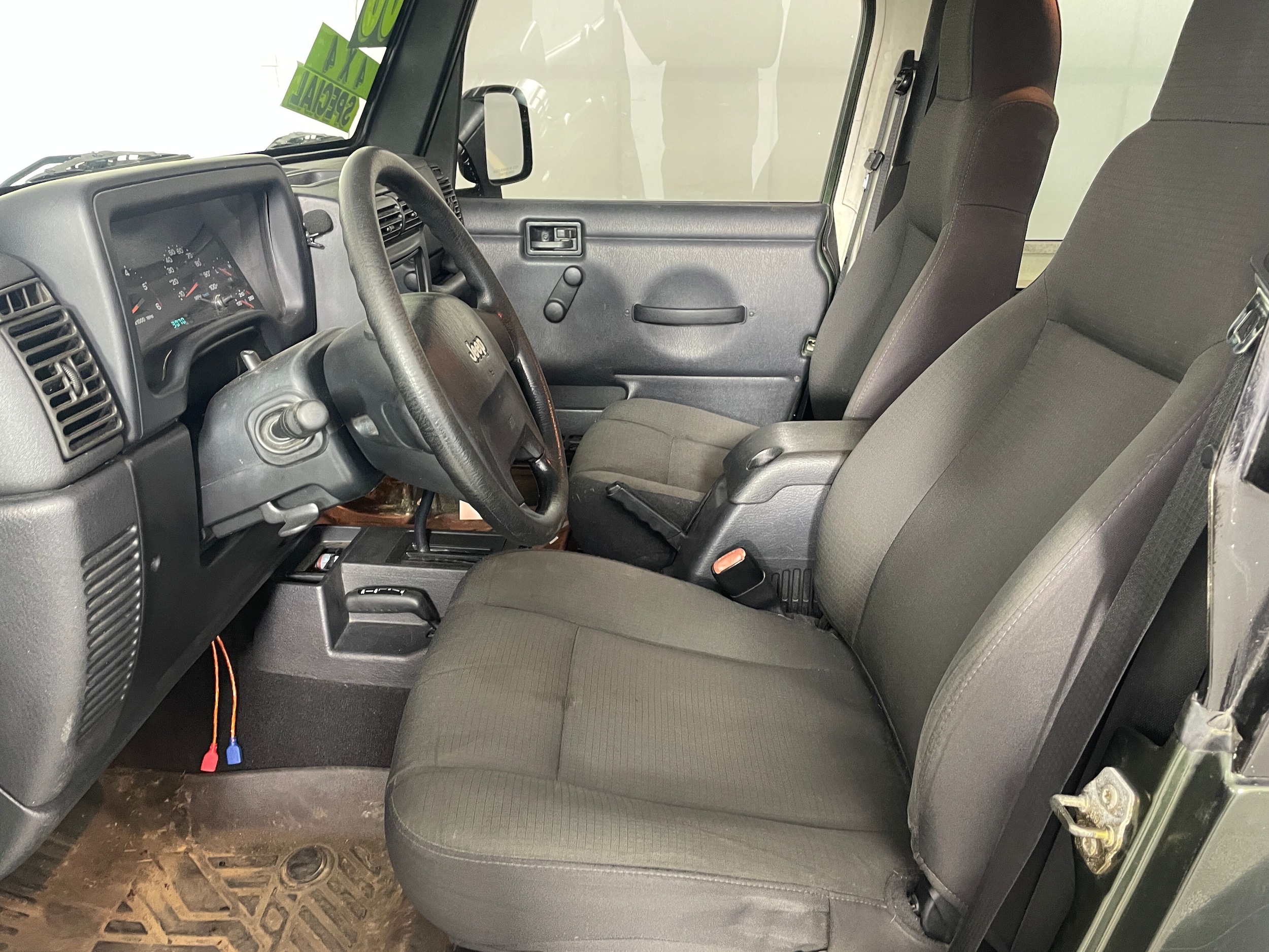2006 Jeep Wrangler X photo 2