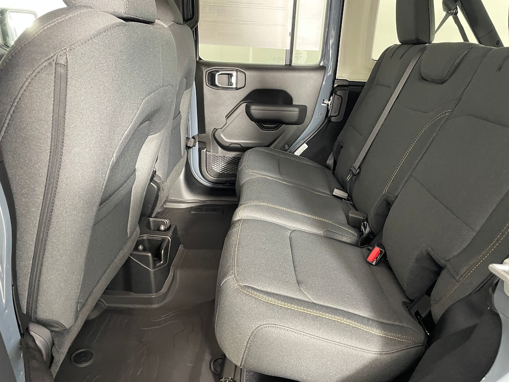 New 2026 Jeep Wrangler 4-DOOR WILLYS Sport Utility