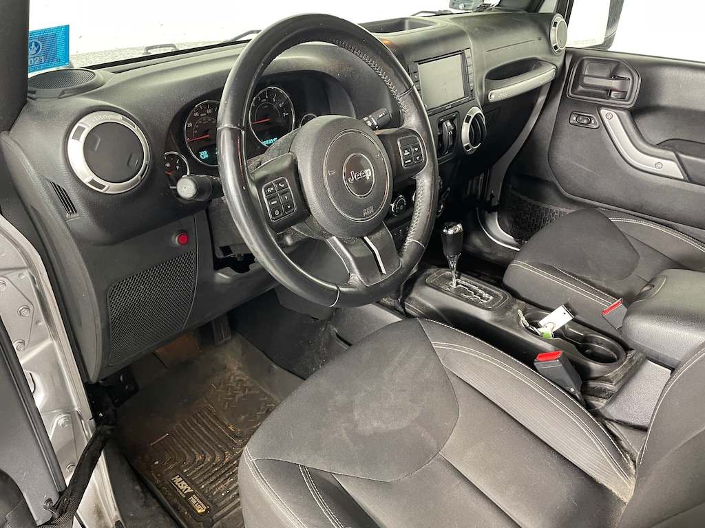 Used 2016 Jeep Wrangler JK Unlimited Sahara 4x4 SUV