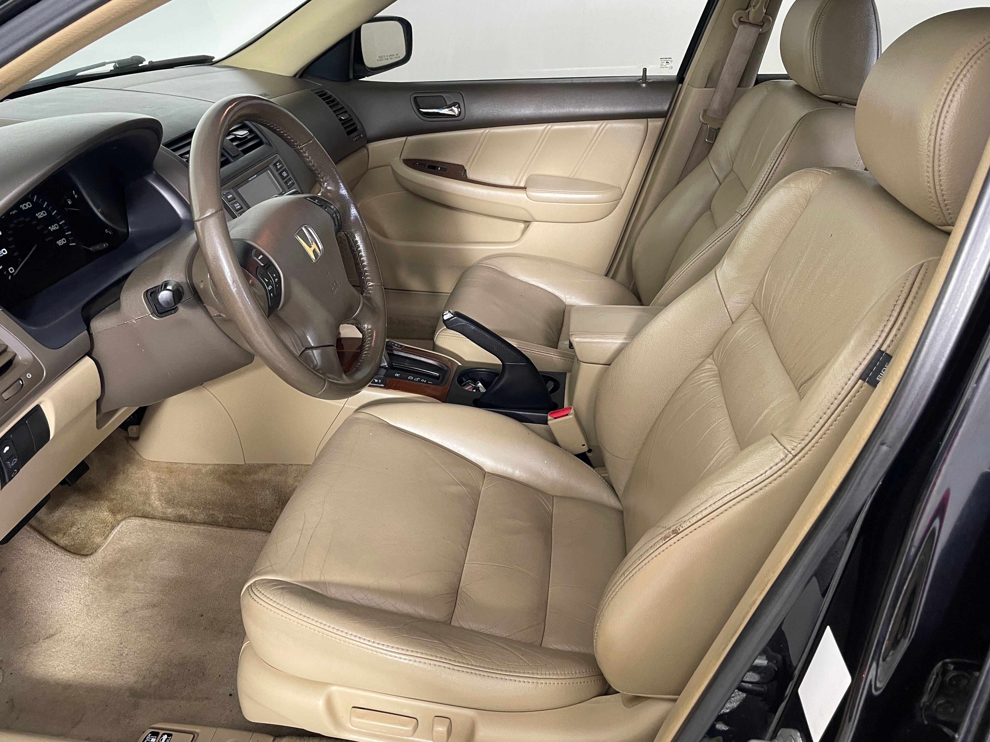 Used 2007 Honda Accord EX with VIN 1HGCM56897A110921 for sale in Bremerton, WA