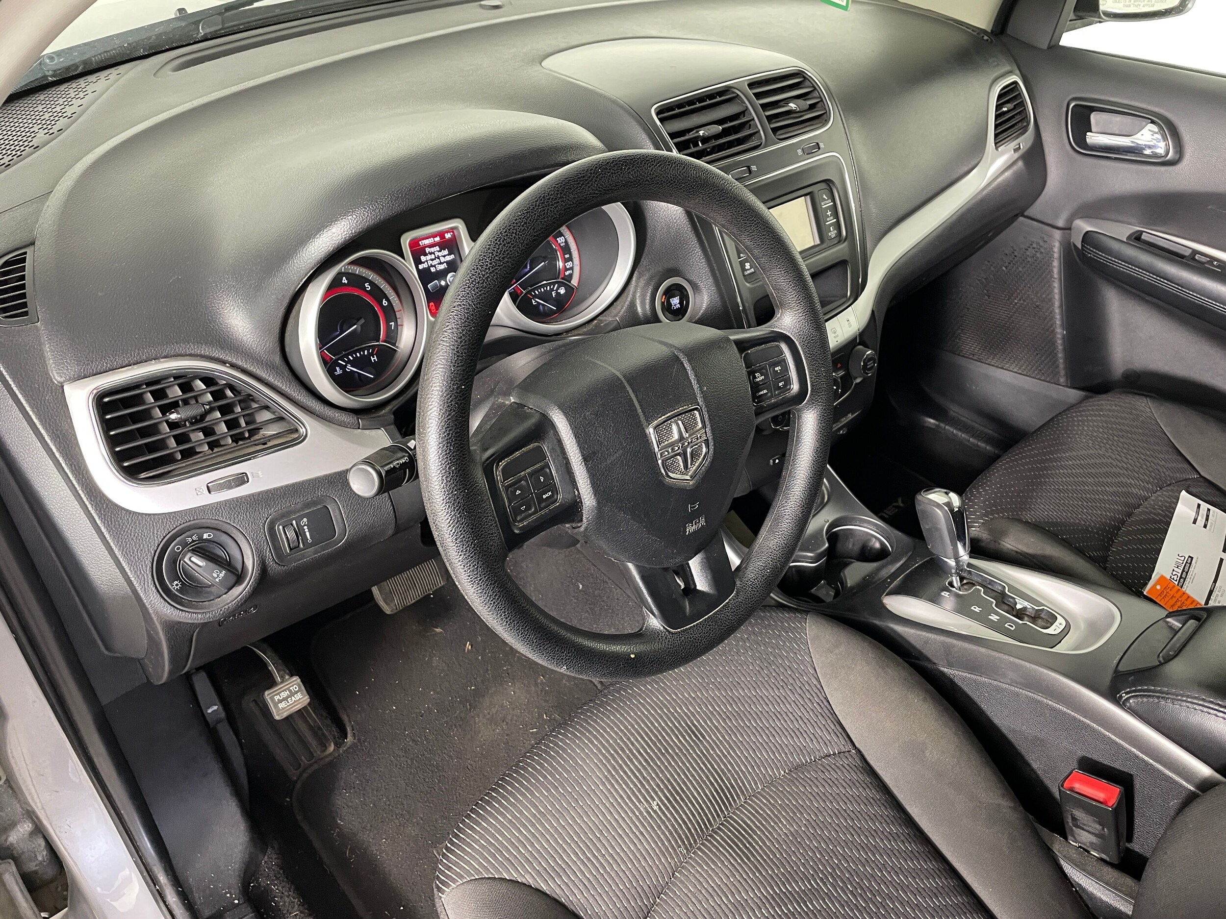 2015 Dodge Journey SXT photo 2